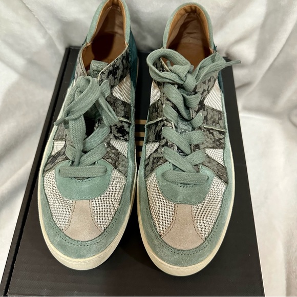 Frye Women's Webster Overlay Low Lace Sneaker. Worn once. Jade multi - Picture 5 of 8